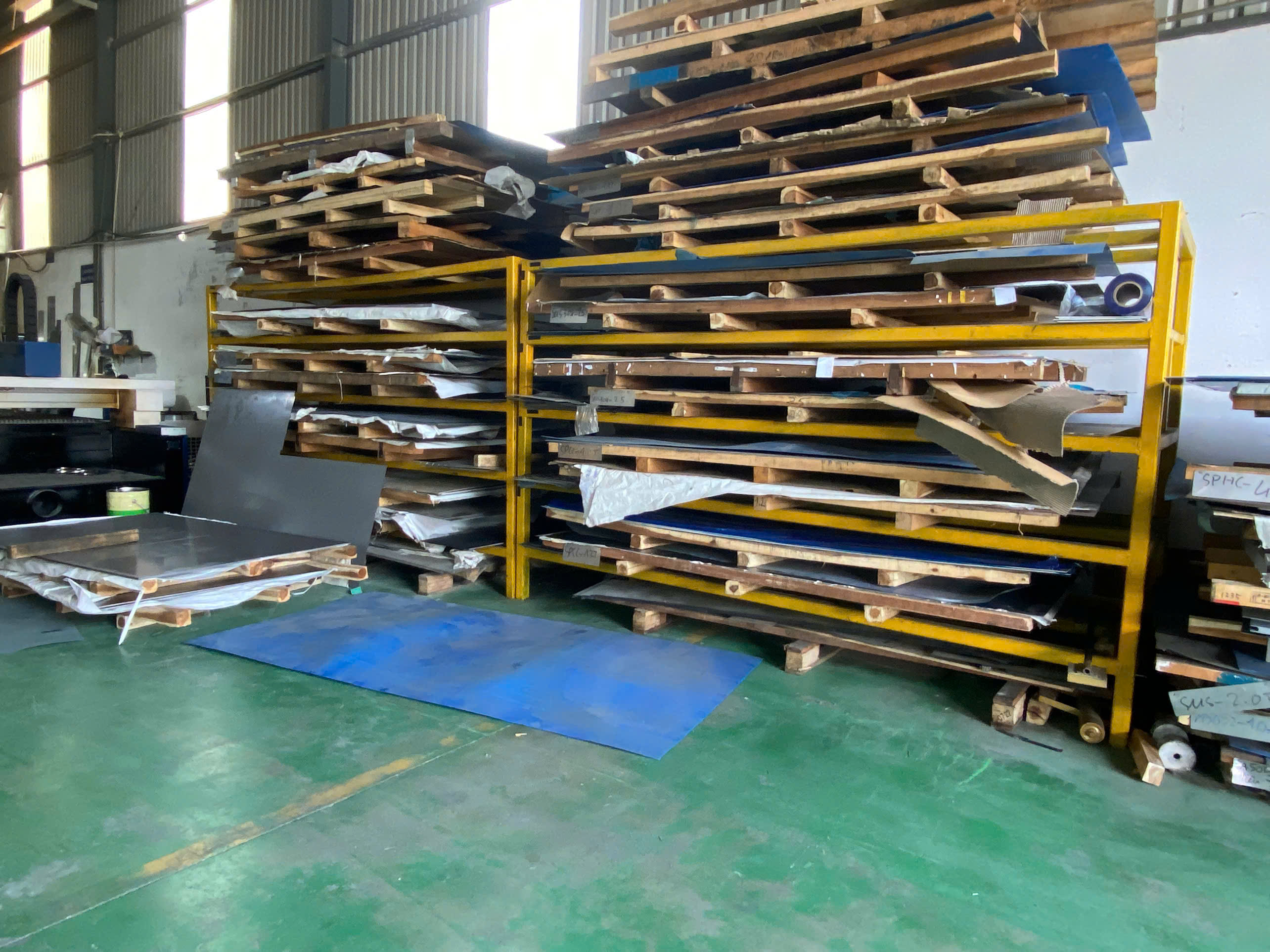 Raw material area  1.jpg